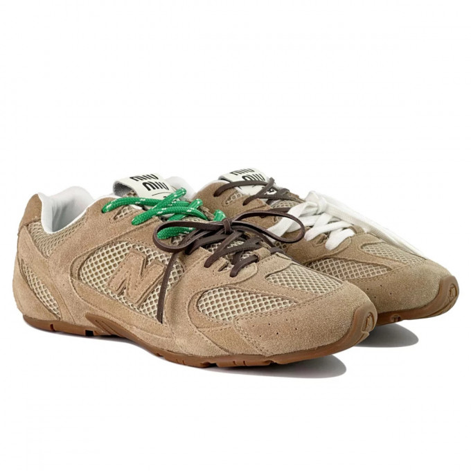 Кроссовки NEW BALANCE X MIU MIU 530 SL LIGHT BROWN купить в Москве